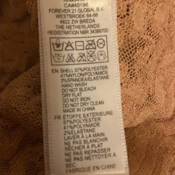 Lace zippered top - Picture 8 of 10